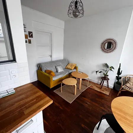 Appartement Joli Rénové Proche Centre-ville